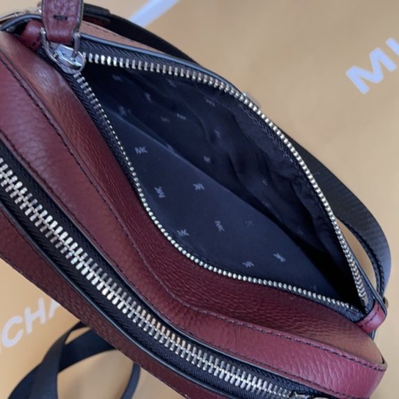 Michael Kors Cooper Utility Crossbody Leather Merlot - Picture 11 of 16